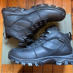 Timberland Mt. Maddsen Mid Waterproof Hiking Boot Black Leather New Men’s 8.5